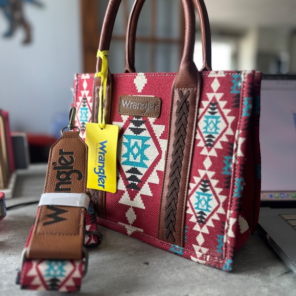 Wrangler Aztec Print Tote Bag with Detachable Strap - Picture 2 of 2